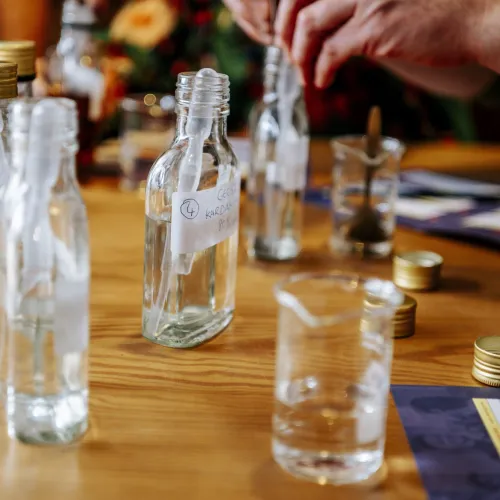 Maak je eigen jenever in het Jenevermuseum
