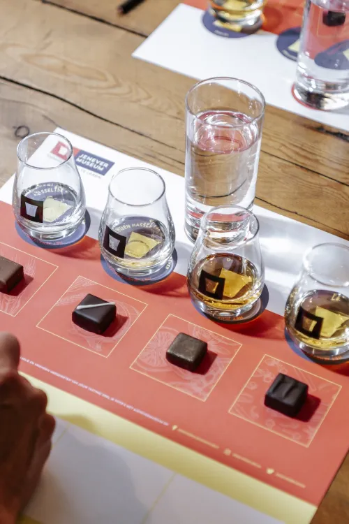 Foodpairing chocolade & jenever  (Foto: Boumediene Belbachir)
